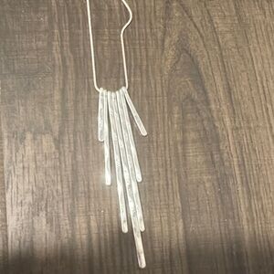 Elegant Silver Drape Necklace